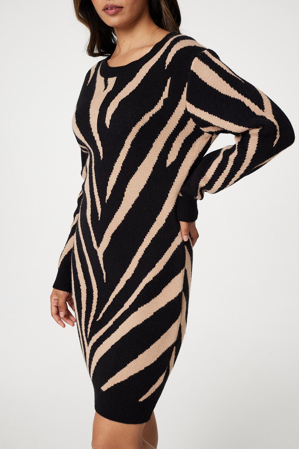 Animal Print Short Knit Dress Detail View