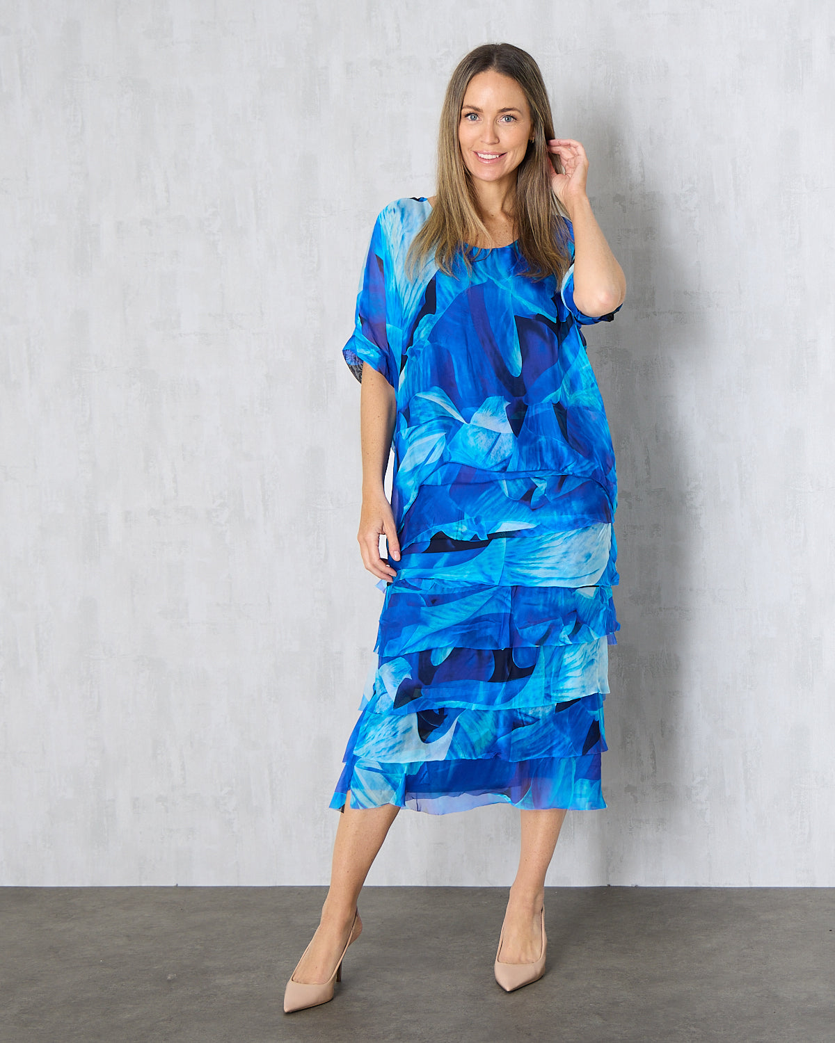 Women's Margo silk blend layered midi dress in Blue Floral