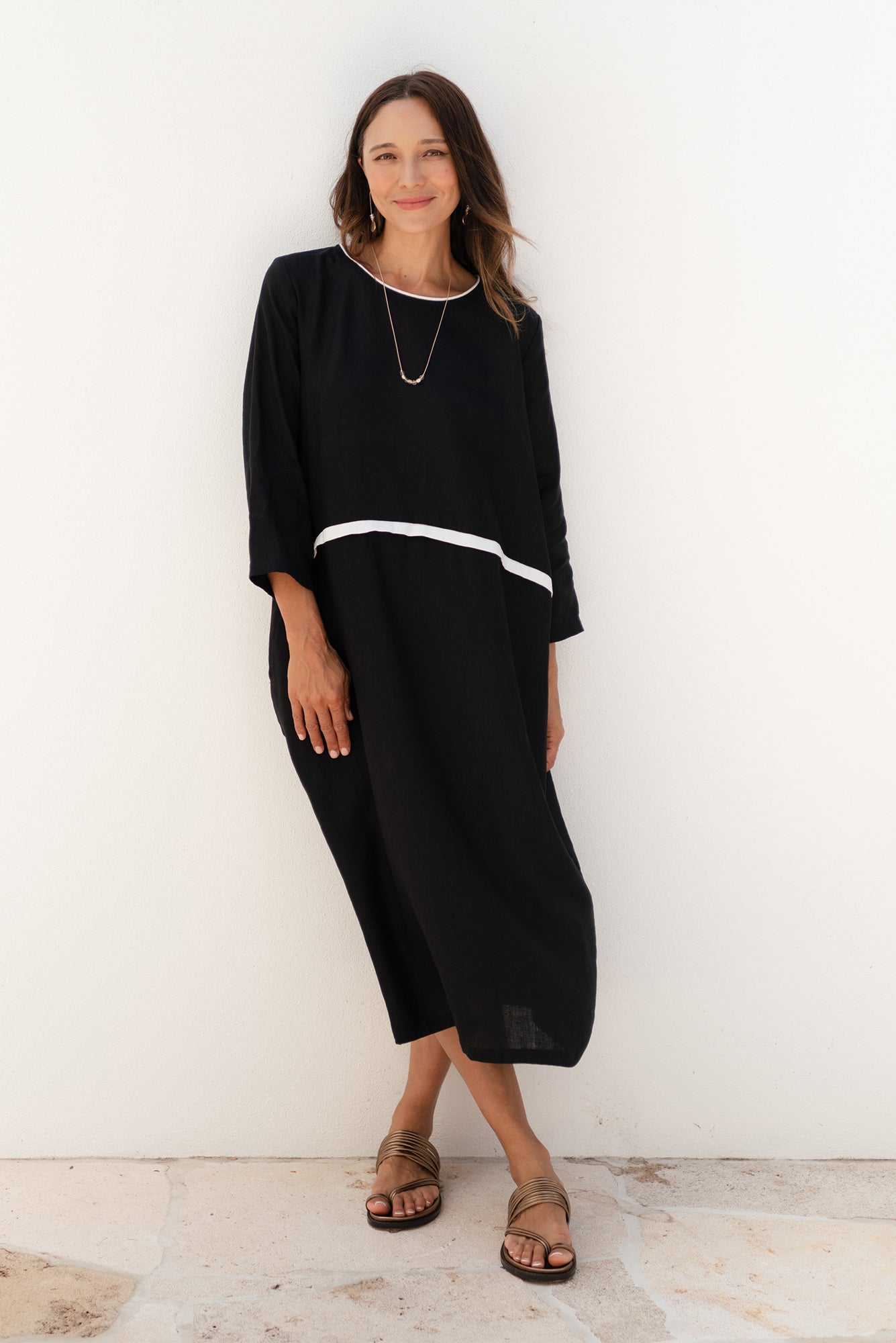 Mariam Black Contrast Linen Dress Front View 2