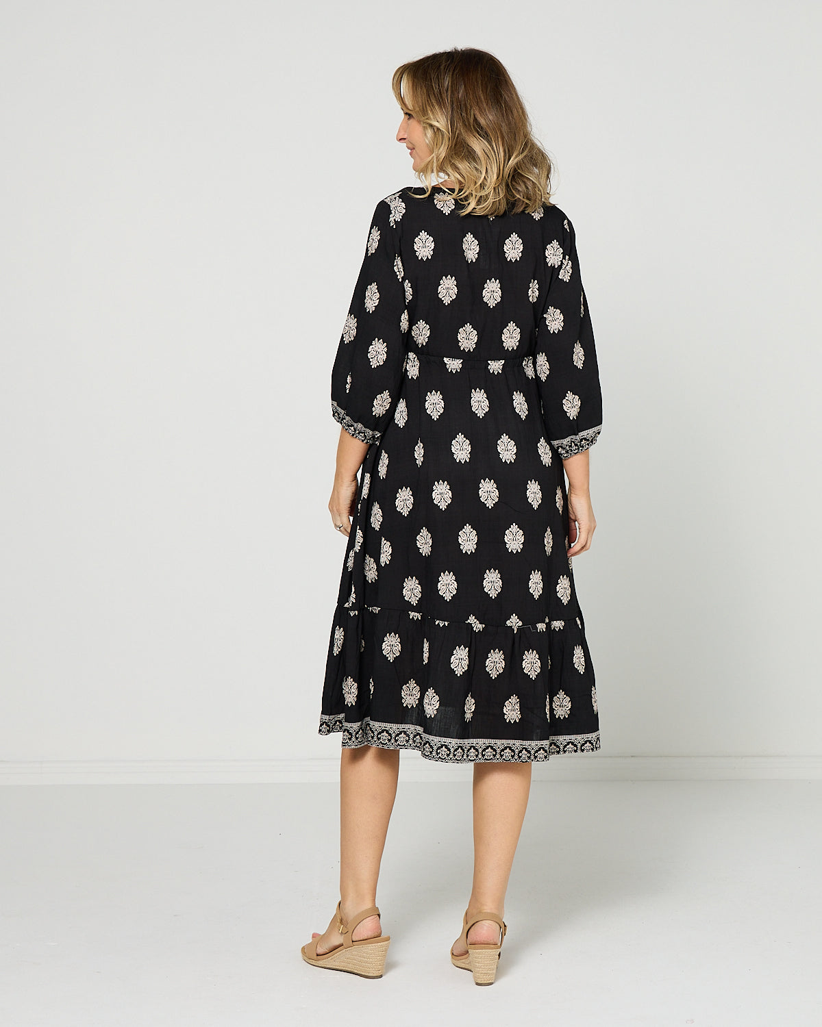 Women's Rosalie printed tiered midi dress in Multicolor