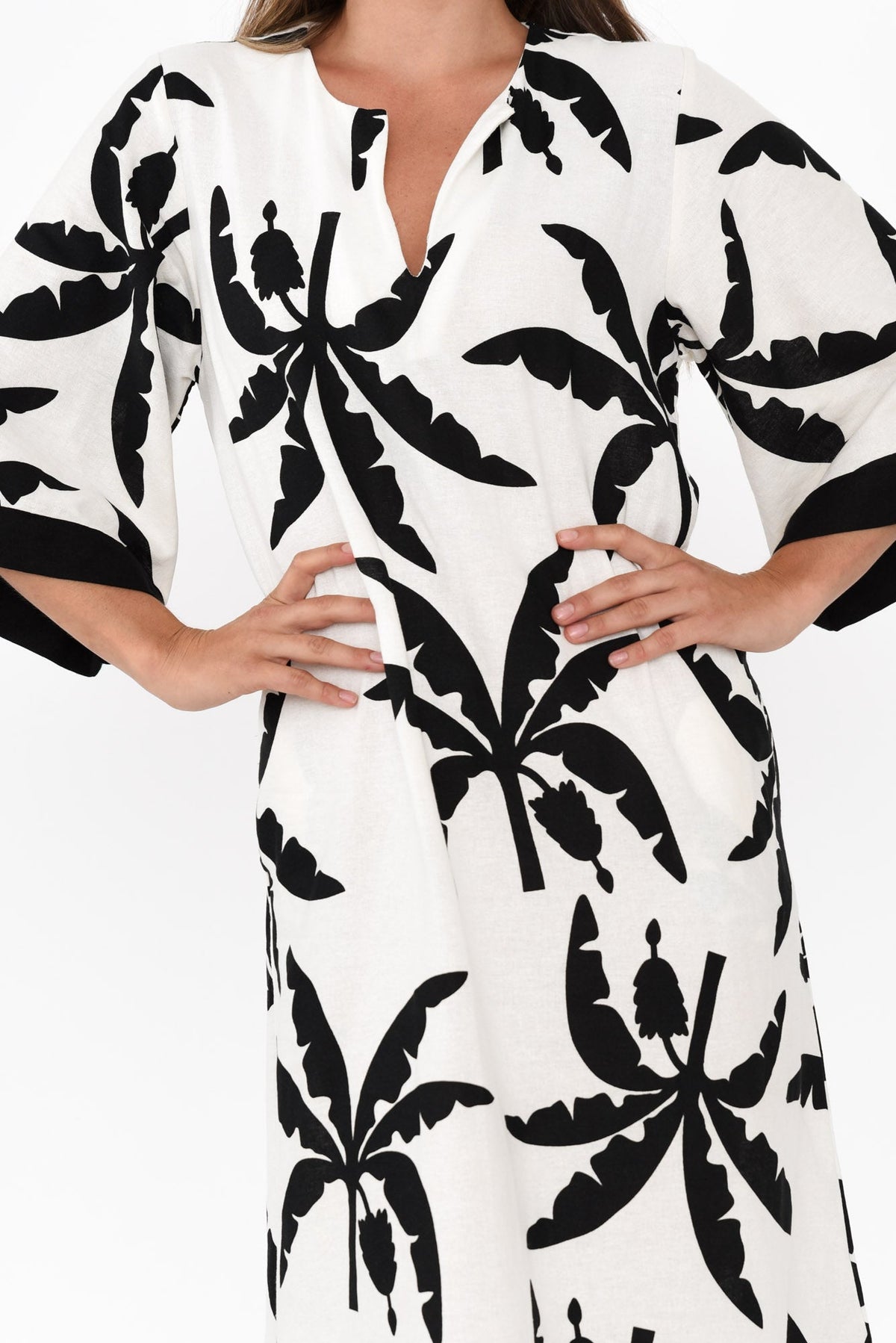 Tessie Black Tropical Linen Kaftan Back View 2