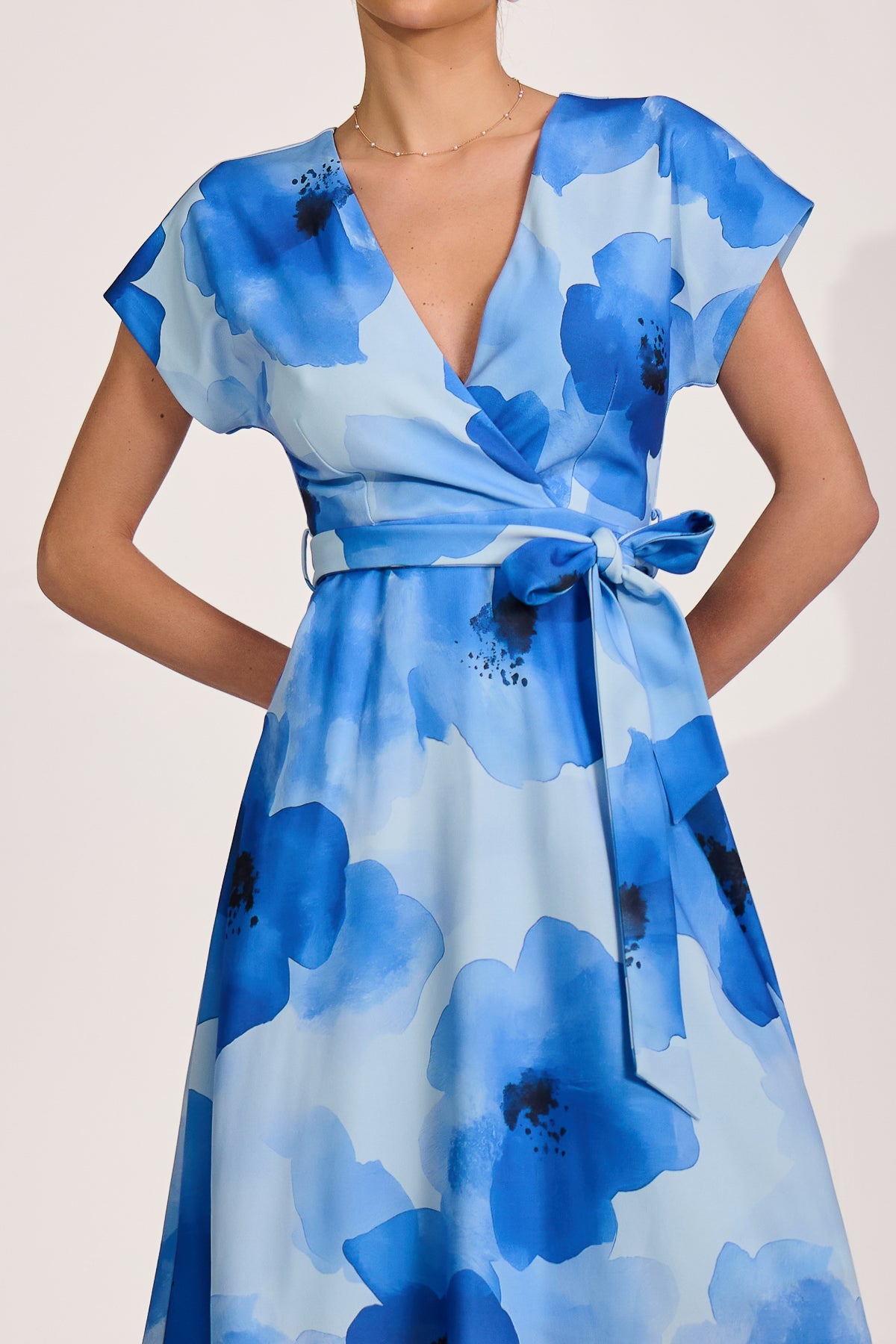 Kimono Sleeve Print Scuba Midi Dress Side View