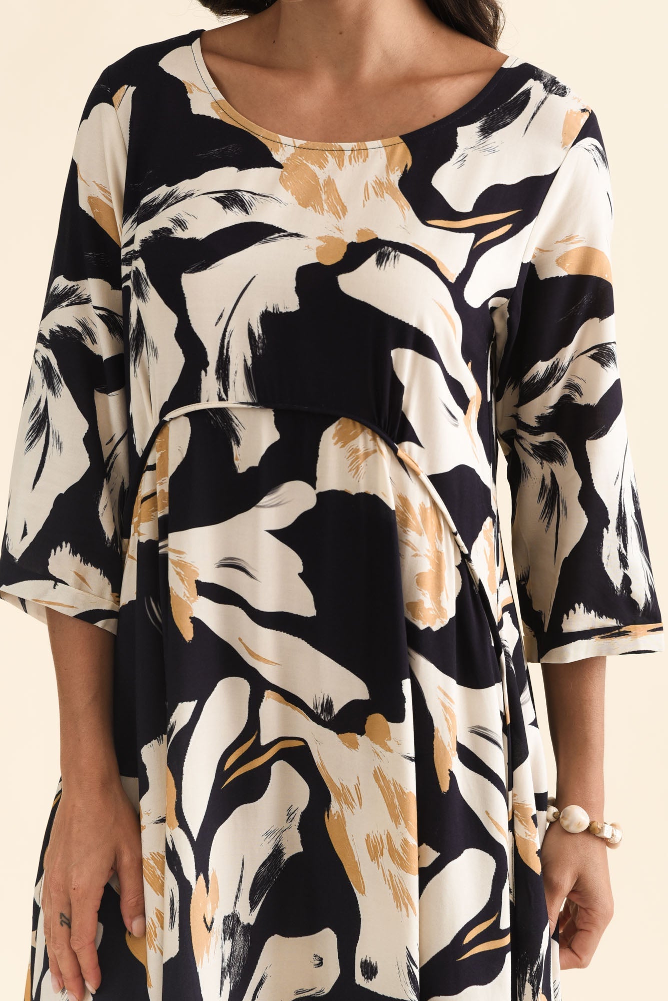 Zaelia Navy Abstract Sleeved Crescent Dress Full Length View
